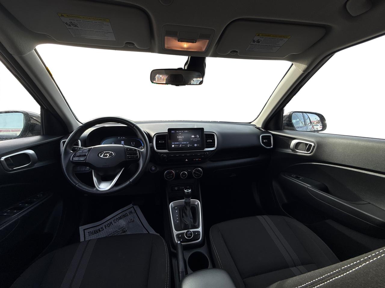 2024 Hyundai Venue POWER & HEATED SEATS LOW KMS WE FINANCE ALL CREDIT Photo