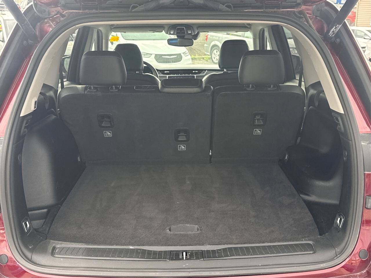 2023 Jeep Grand Cherokee NAV LEATHER H-SEATS LOADED! WE FINANCE ALL CREDIT! Photo