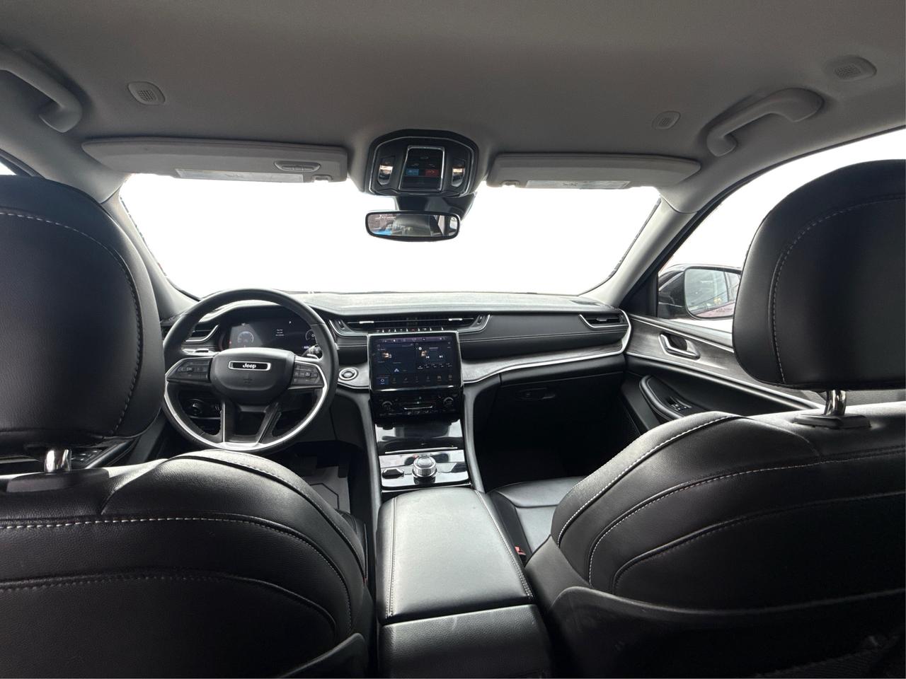 2023 Jeep Grand Cherokee NAV LEATHER H-SEATS LOADED! WE FINANCE ALL CREDIT! Photo