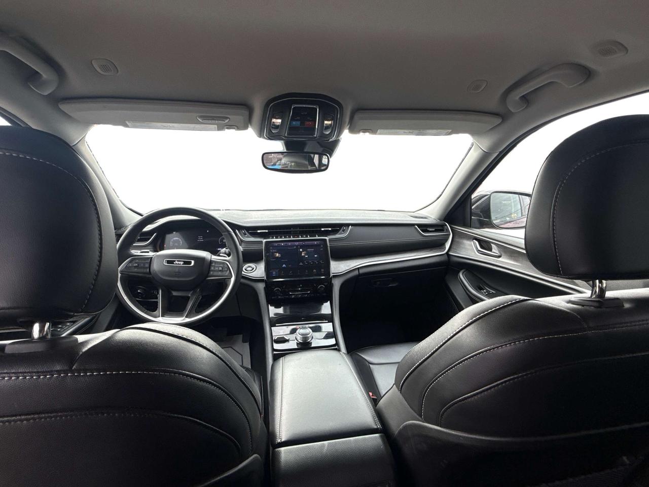 2023 Jeep Grand Cherokee NAV LEATHER H-SEATS LOADED! WE FINANCE ALL CREDIT! Photo