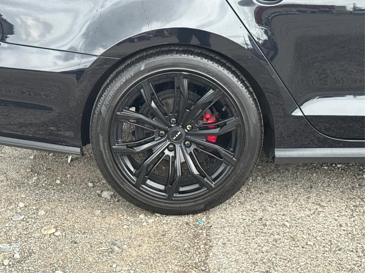 2017 Volkswagen Jetta Sedan NAV LEATHER SUNROOF LOADED! WE FINANCE ALL CREDIT Photo