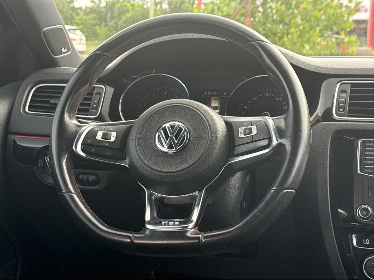 2017 Volkswagen Jetta Sedan NAV LEATHER SUNROOF LOADED! WE FINANCE ALL CREDIT Photo