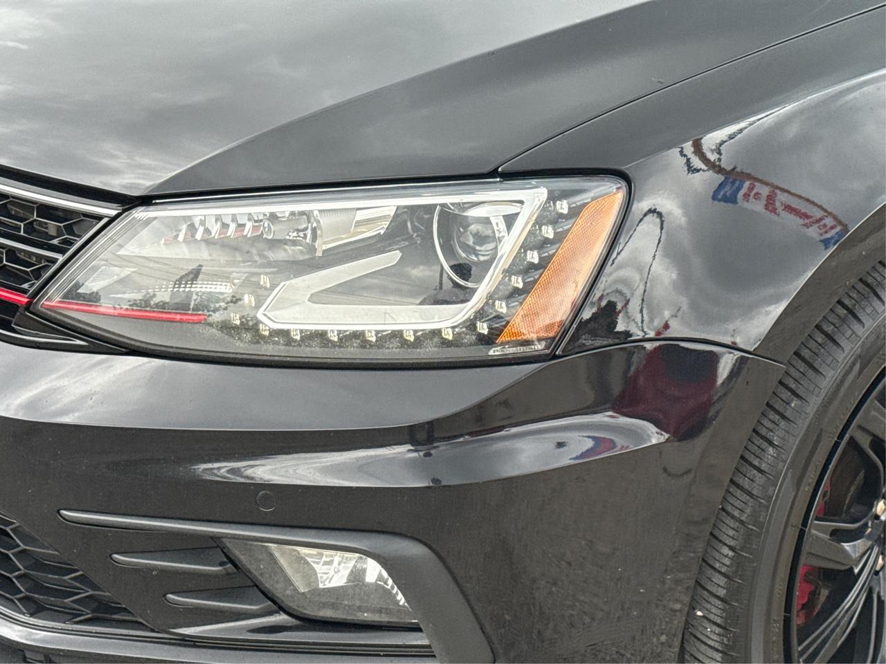 2017 Volkswagen Jetta Sedan NAV LEATHER SUNROOF LOADED! WE FINANCE ALL CREDIT Photo