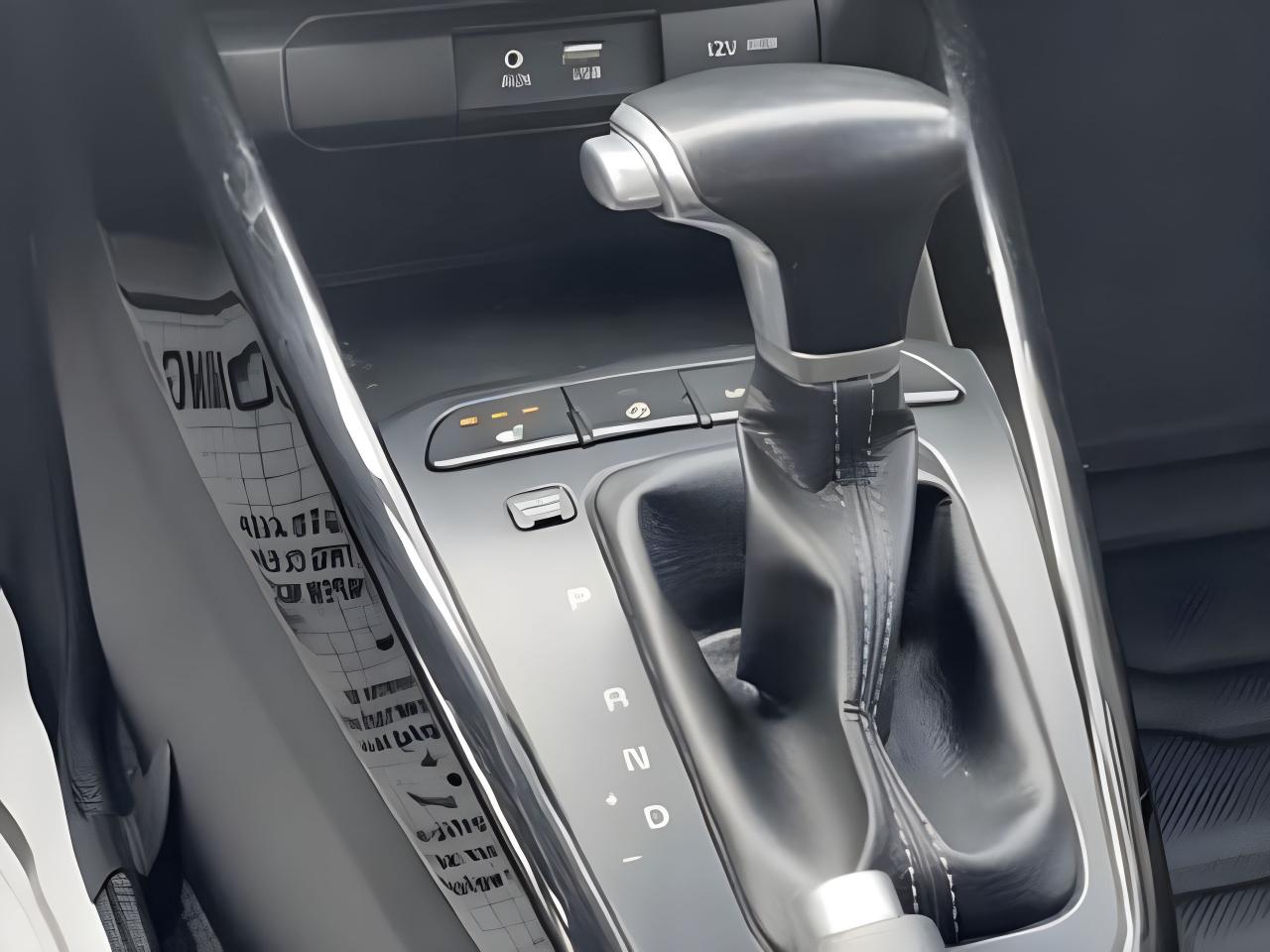 2019 Kia Rio 5-door SPORT SUNROOF LOADED MINT! WE FINANCE ALL CREDIT! Photo