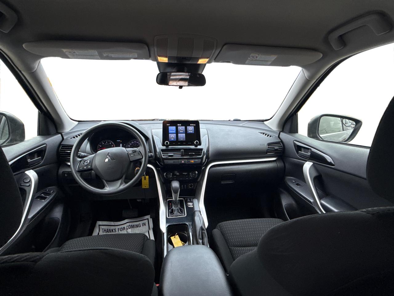 2023 Mitsubishi Eclipse Cross AWD HEATED SEATS REAR CAM WE FINANCE ALL CREDIT Photo