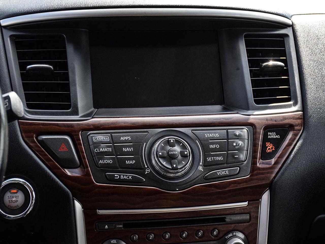 2017 Nissan Pathfinder Platinum DVD NAV LEATHR ROOF WE FINANCE ALL CREDIT Photo