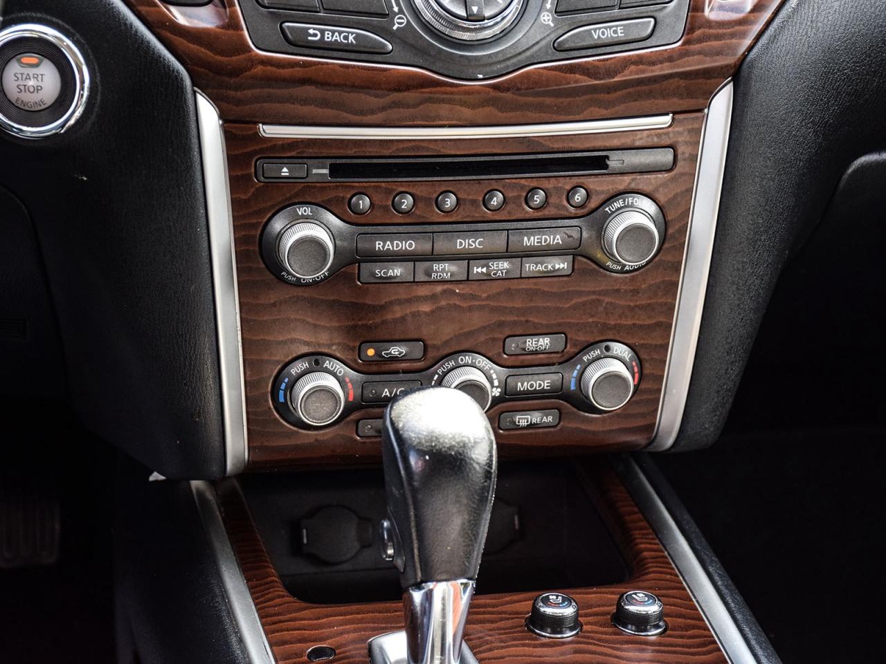 2017 Nissan Pathfinder Platinum DVD NAV LEATHR ROOF WE FINANCE ALL CREDIT Photo