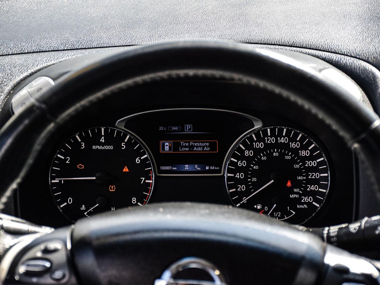 2017 Nissan Pathfinder Platinum DVD NAV LEATHR ROOF WE FINANCE ALL CREDIT Photo