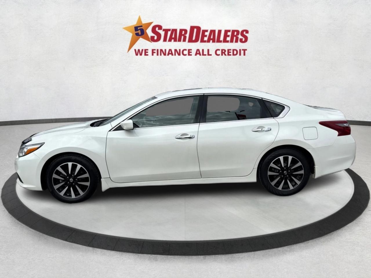 2018 Nissan Altima HEATED SEATS REAR CAM CLEAN WE FINANCE ALL CREDIT! Photo