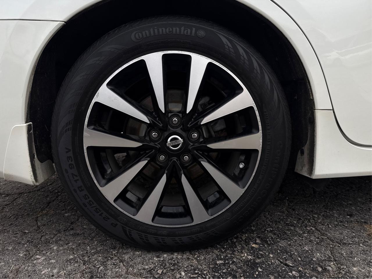 2018 Nissan Altima HEATED SEATS REAR CAM CLEAN WE FINANCE ALL CREDIT! Photo