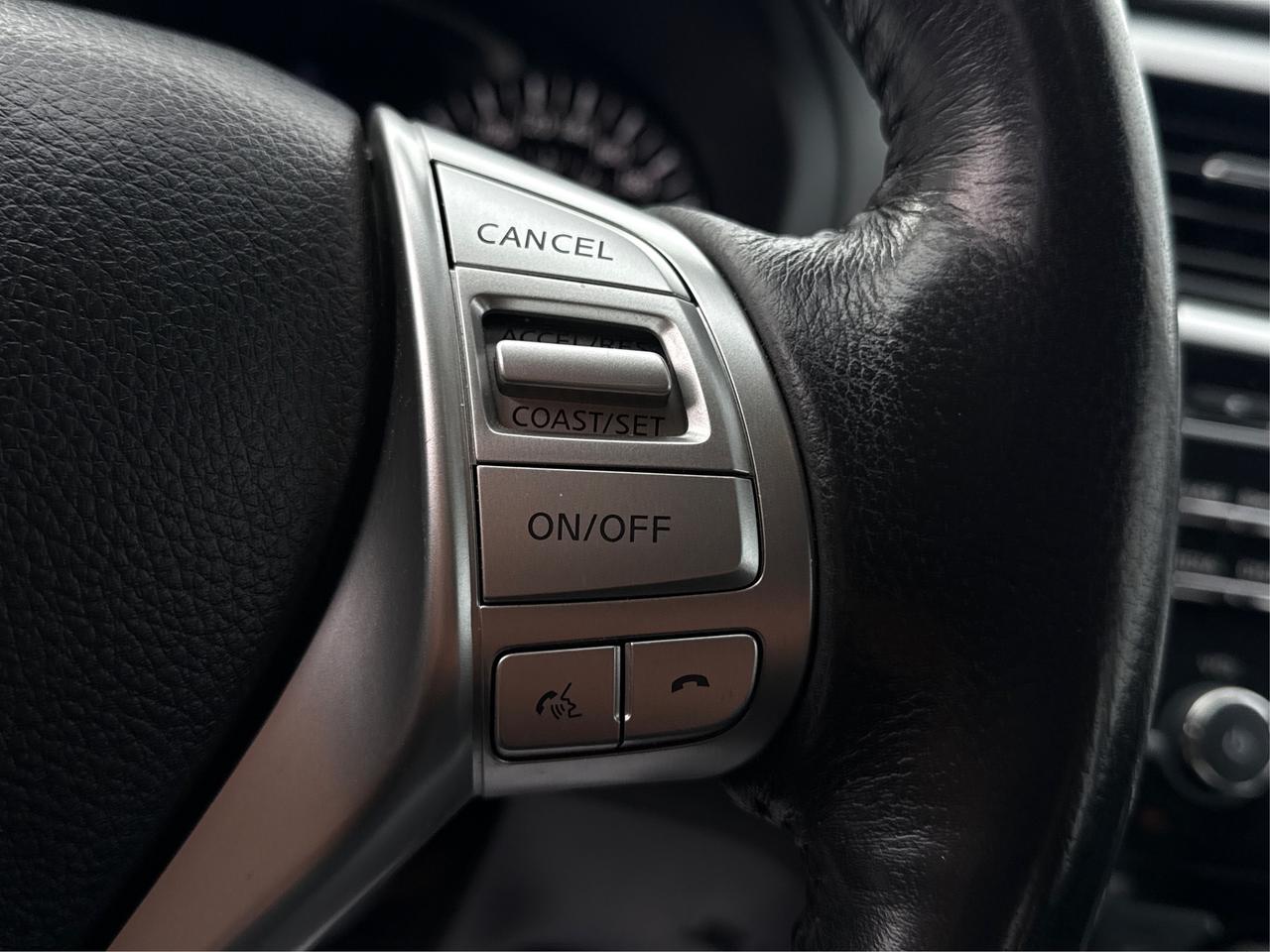 2018 Nissan Altima HEATED SEATS REAR CAM CLEAN WE FINANCE ALL CREDIT! Photo