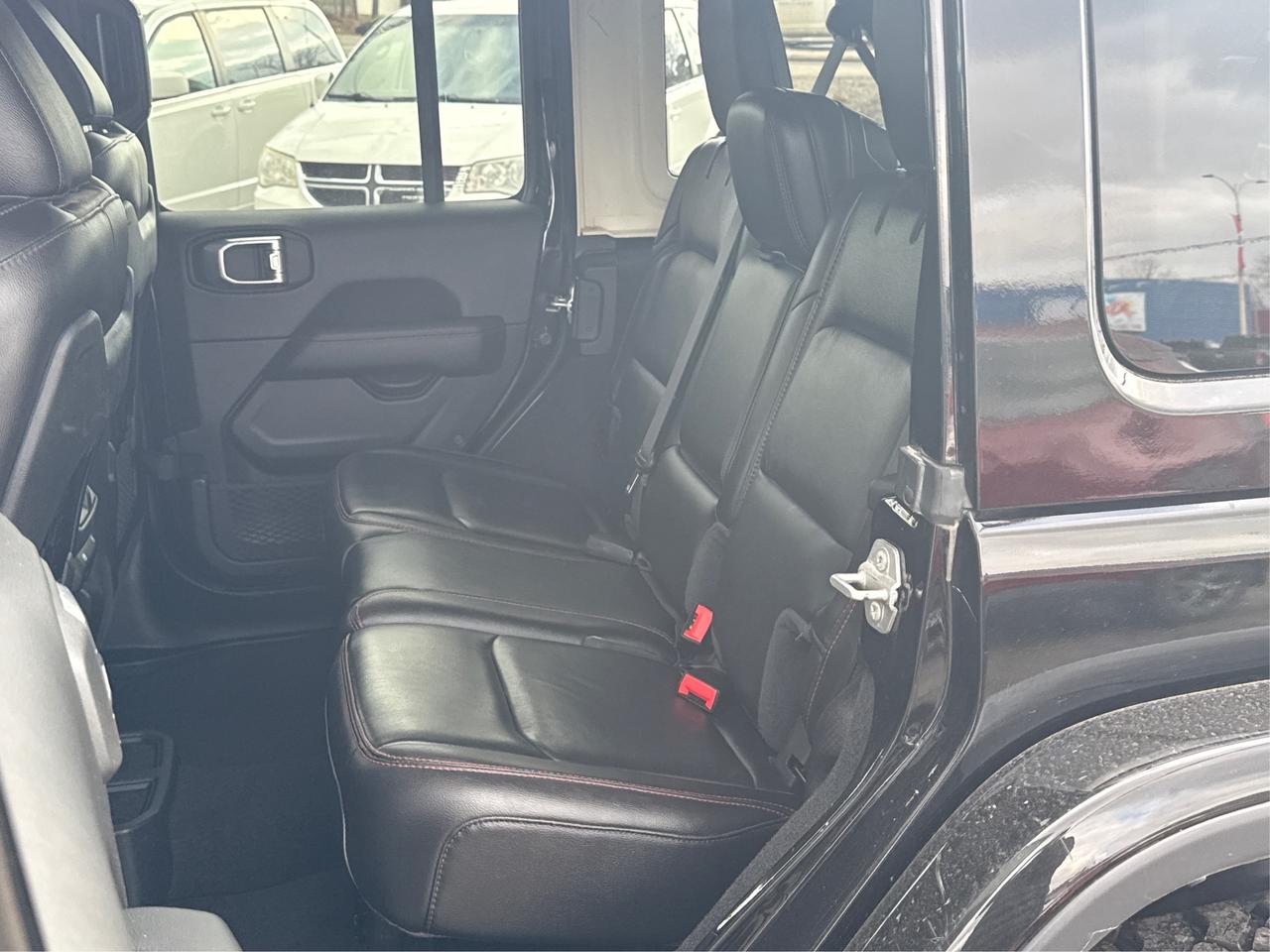 2021 Jeep Wrangler Unlimited Rubicon 4x4 LOADED WE FINANCE ALL CREDIT Photo