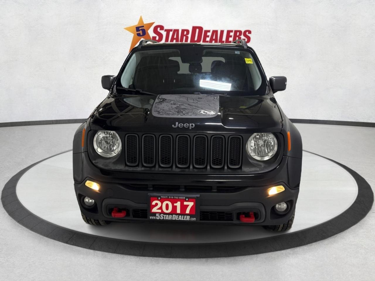 2017 Jeep Renegade TRAILHWAK DESERT PKG NAV LEATHER WE FINANCE Photo