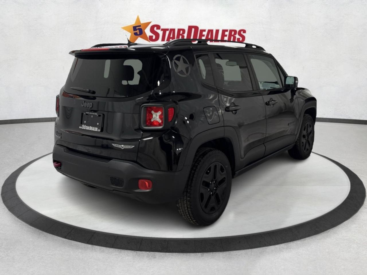 2017 Jeep Renegade TRAILHWAK DESERT PKG NAV LEATHER WE FINANCE Photo