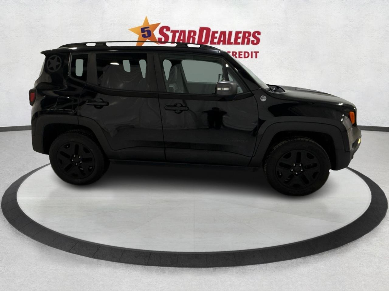 2017 Jeep Renegade TRAILHWAK DESERT PKG NAV LEATHER WE FINANCE Photo