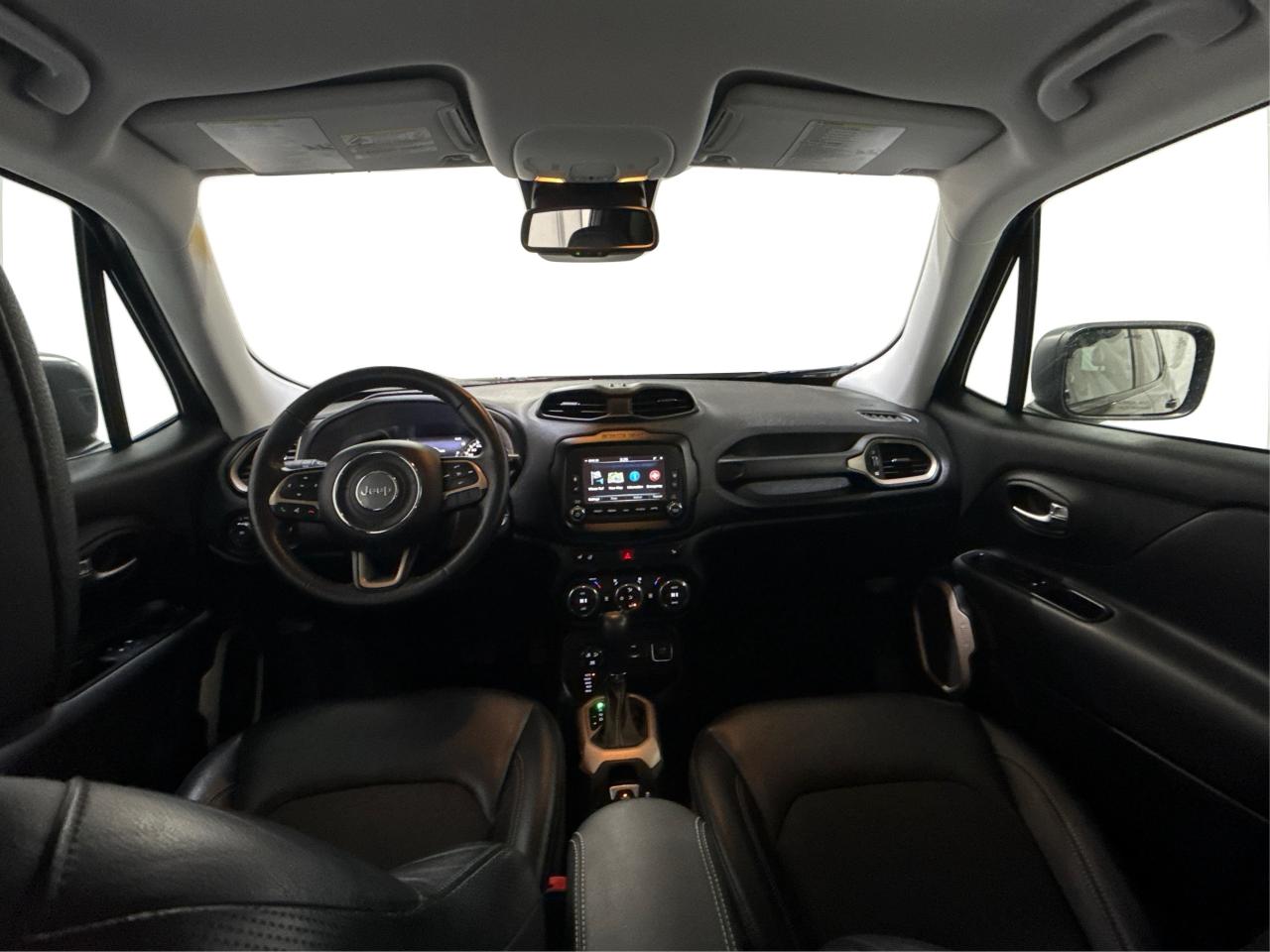 2017 Jeep Renegade TRAILHWAK DESERT PKG NAV LEATHER WE FINANCE Photo