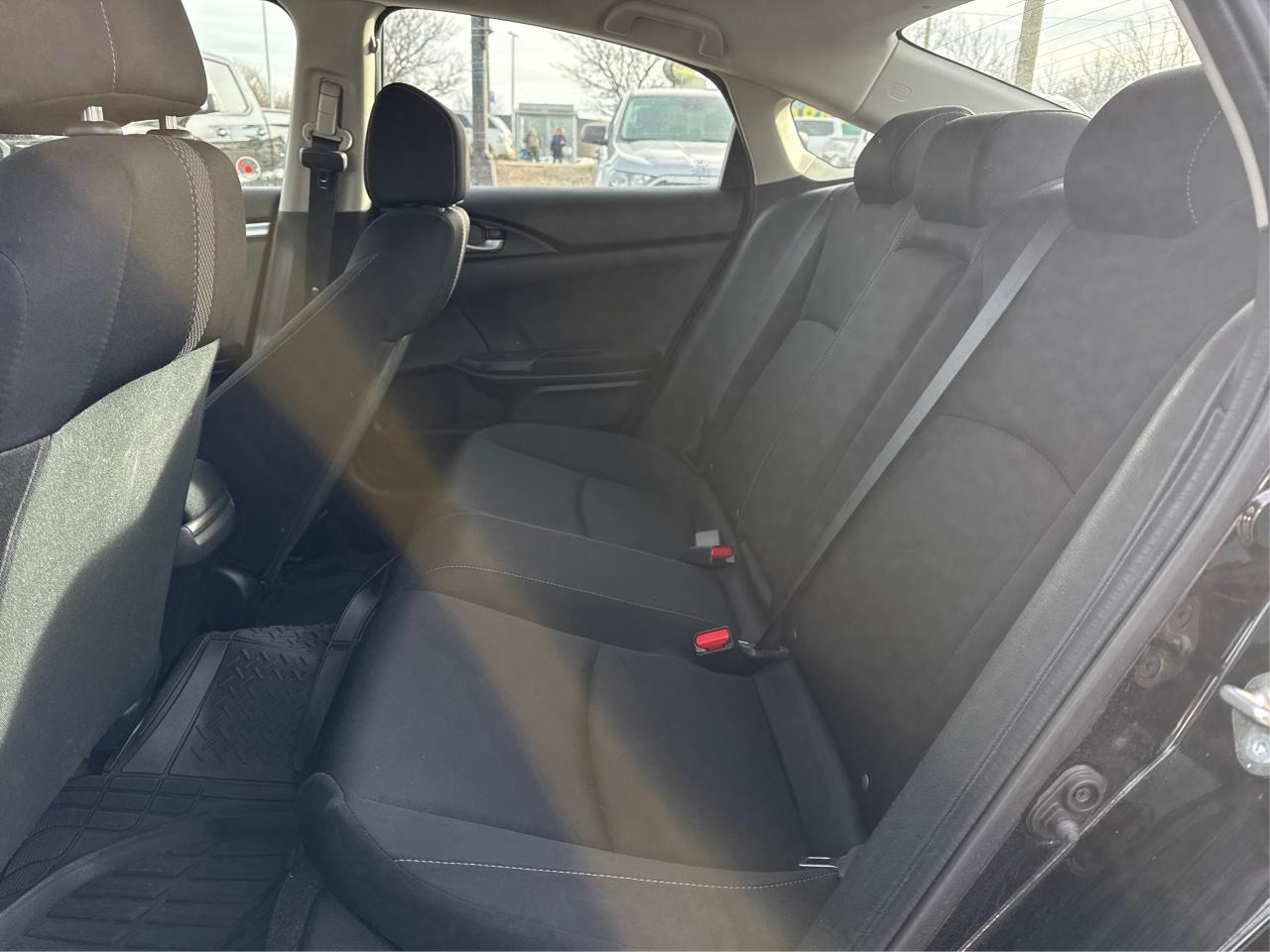 2020 Honda Civic Sedan HEATED SEATS CLEAN MUST SEE WE FINANCE ALL CREDIT Photo