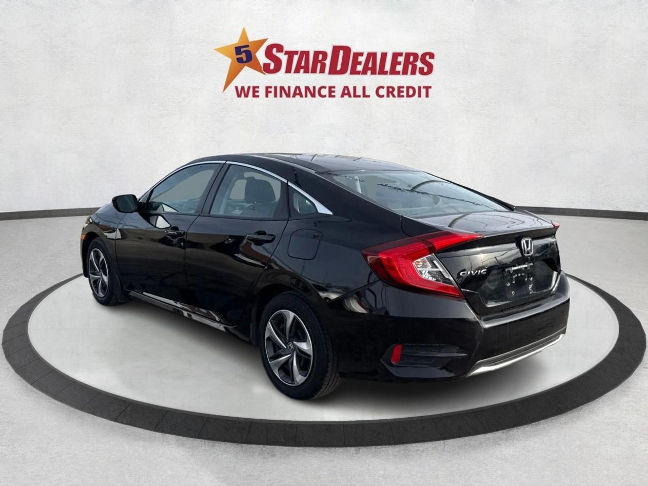 2020 Honda Civic Sedan HEATED SEATS CLEAN MUST SEE WE FINANCE ALL CREDIT Photo4