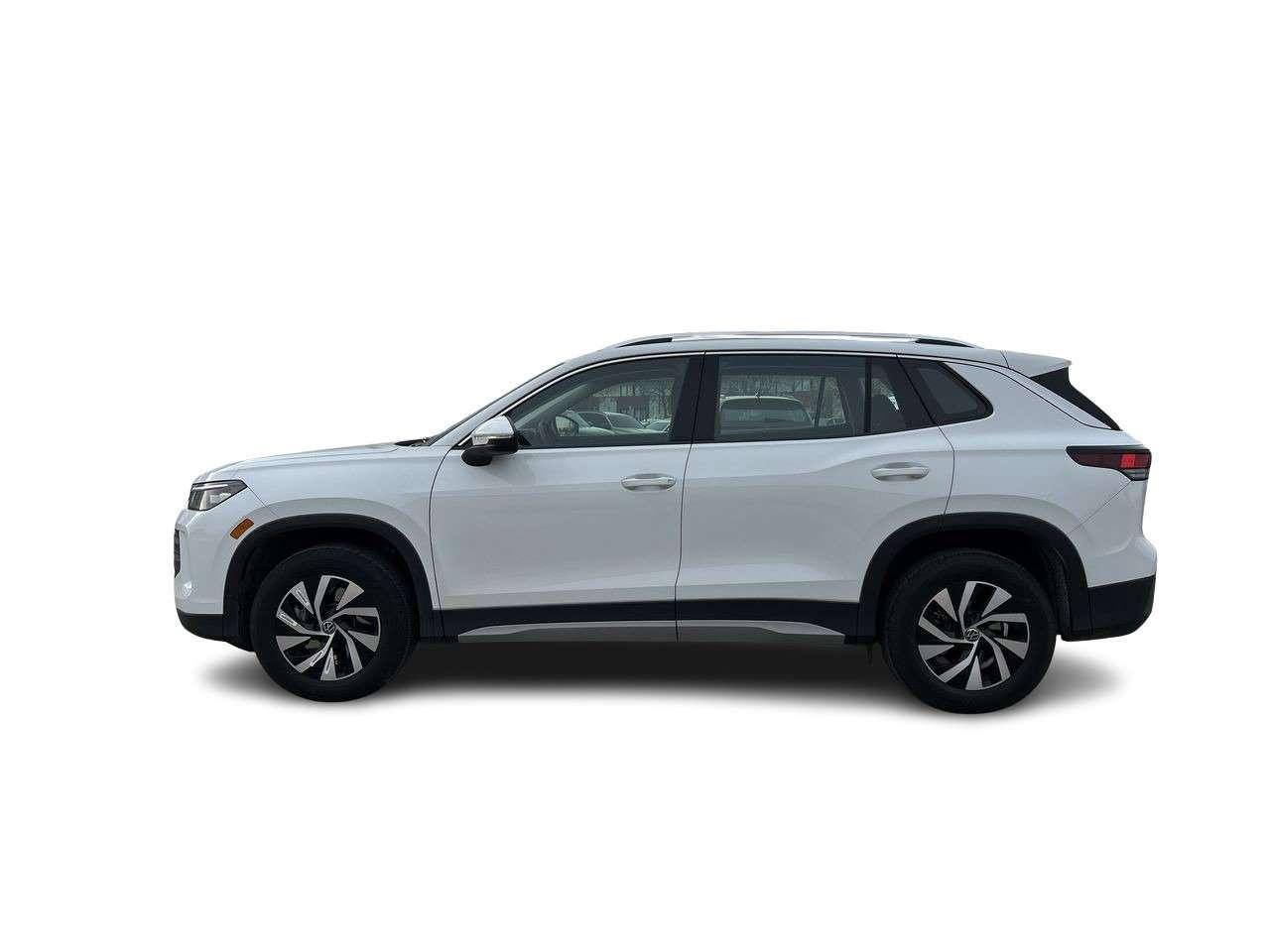2026 Volkswagen Tiguan Trendline 4MOTION 17 Dublin alloy wheels  Volkswagen Digital Cockpit  Heated front seats   App-Connect Smartphones Photo