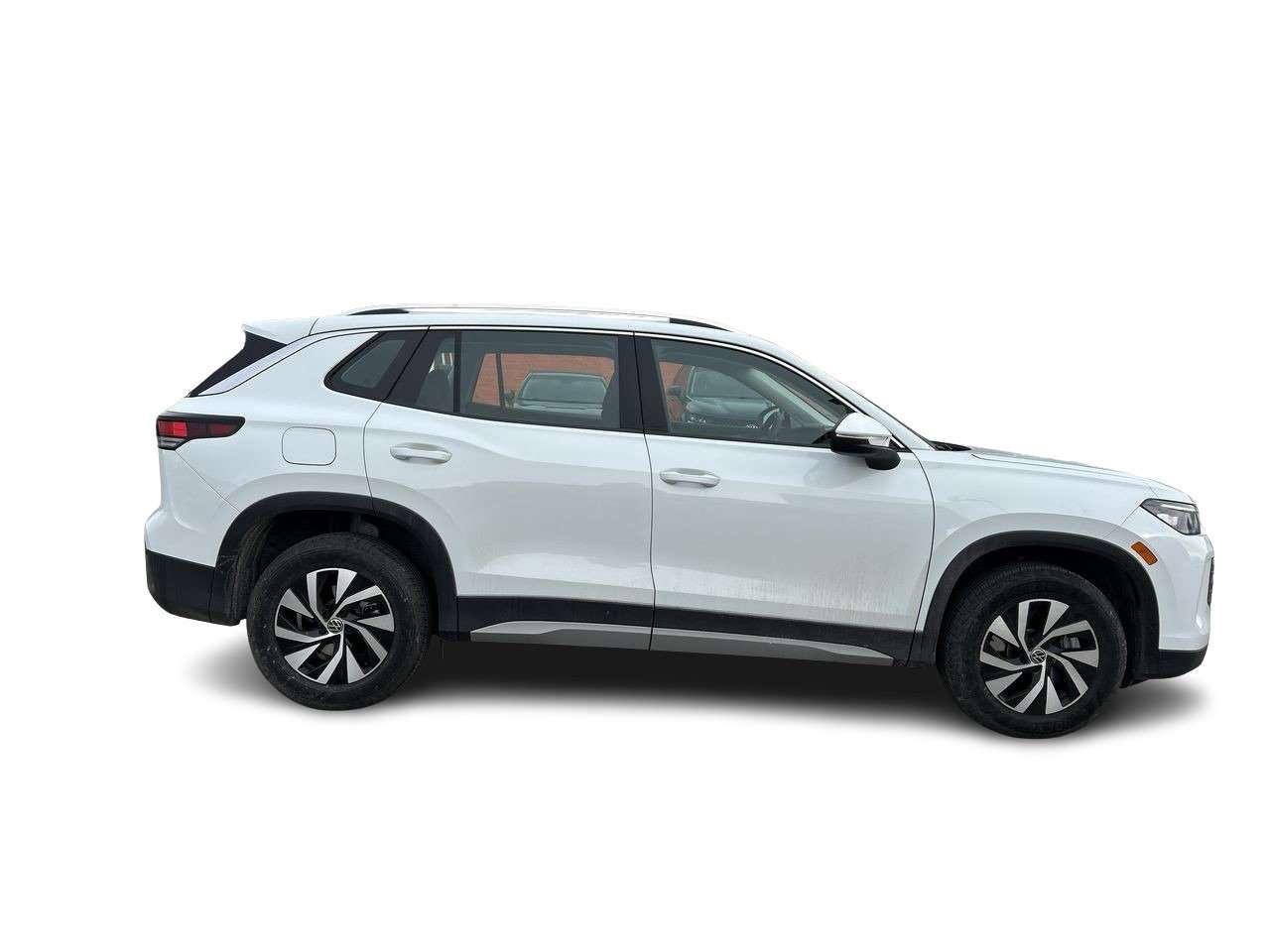 2026 Volkswagen Tiguan Trendline 4MOTION 17 Dublin alloy wheels  Volkswagen Digital Cockpit  Heated front seats   App-Connect Smartphones Photo