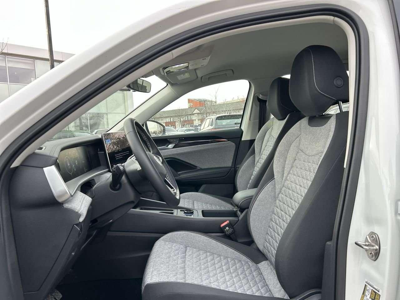 2026 Volkswagen Tiguan Trendline 4MOTION 17 Dublin alloy wheels  Volkswagen Digital Cockpit  Heated front seats   App-Connect Smartphones Photo