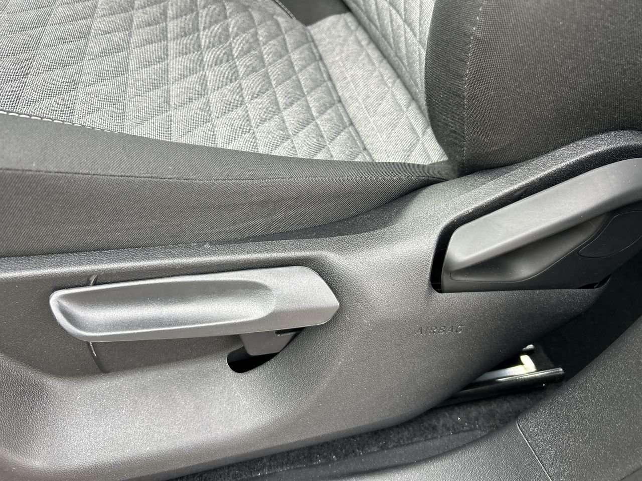 2026 Volkswagen Tiguan Trendline 4MOTION 17 Dublin alloy wheels  Volkswagen Digital Cockpit  Heated front seats   App-Connect Smartphones Photo