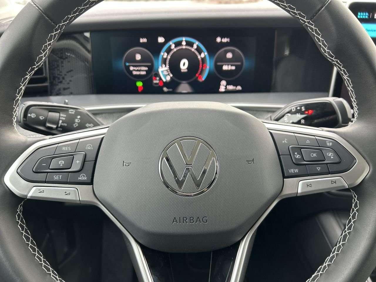 2026 Volkswagen Tiguan Trendline 4MOTION 17 Dublin alloy wheels  Volkswagen Digital Cockpit  Heated front seats   App-Connect Smartphones Photo
