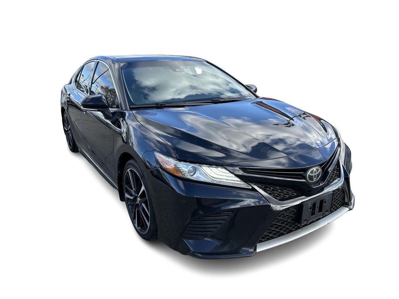 2019 Toyota Camry 4-Door Sedan XSE 8A Panoramic Roof  Navigation  Ad Photo2