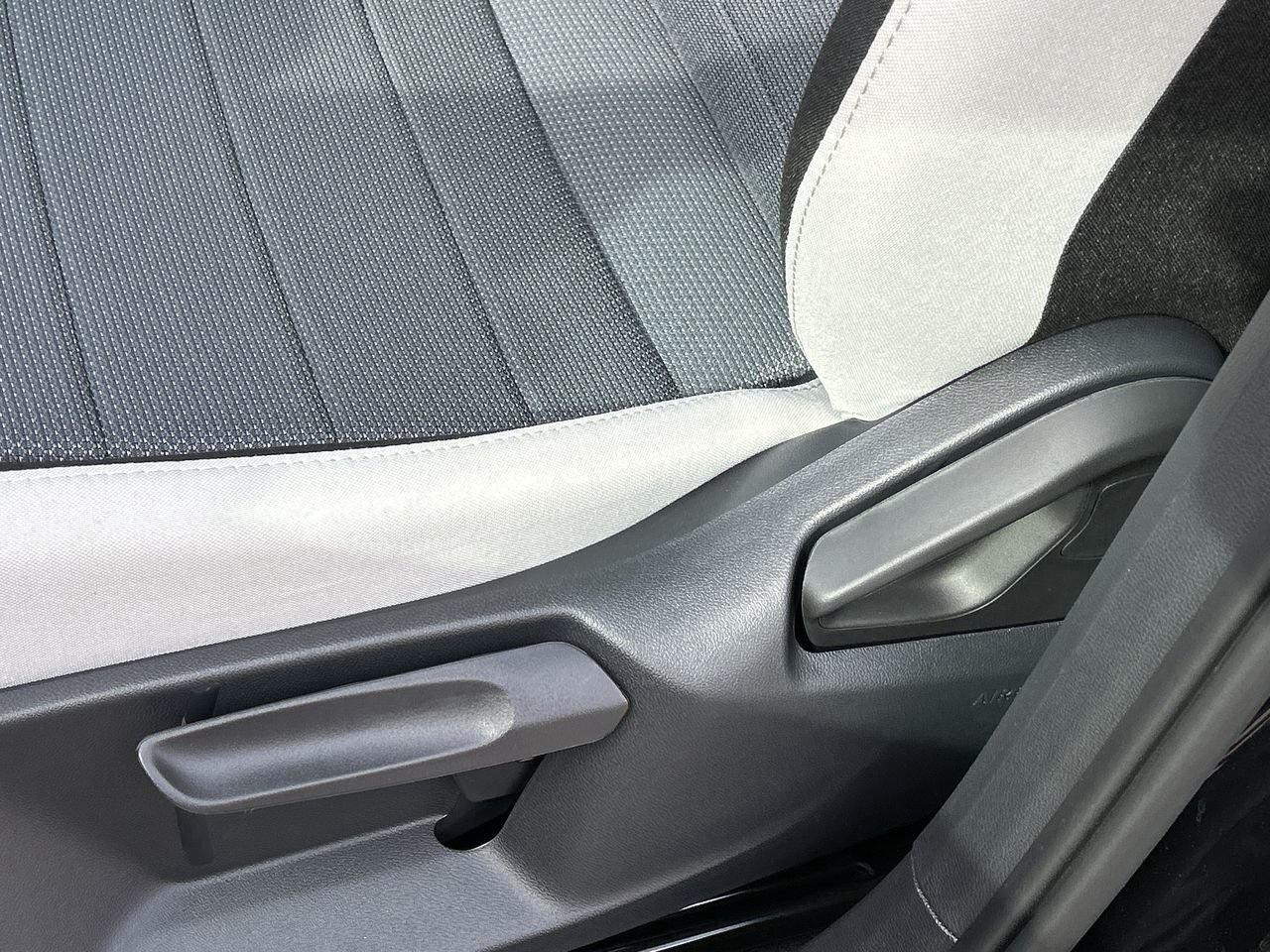 2026 Volkswagen Taos Trendline 4MOTION AWD  1.5T  Keyless Access  Push- Photo