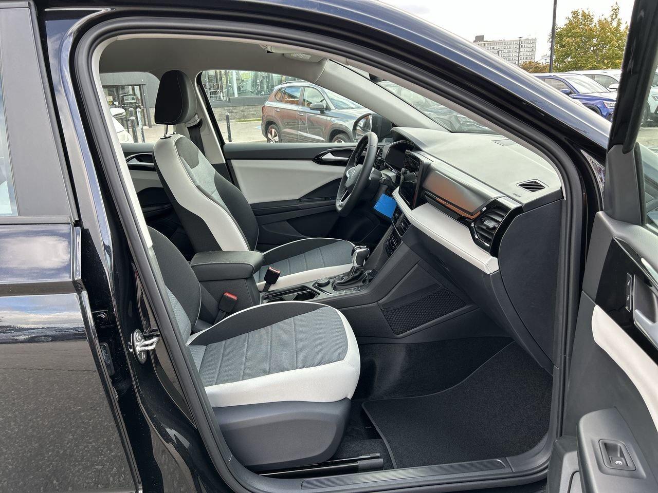 2026 Volkswagen Taos Trendline 4MOTION AWD  1.5T  Keyless Access  Push- Photo