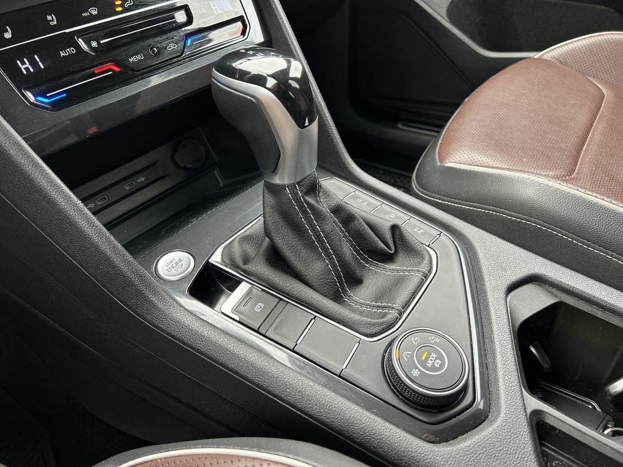 2022 Volkswagen Tiguan Highline 2.0T 4MOTION ALL AROUND NEW TIRES  Panora Photo