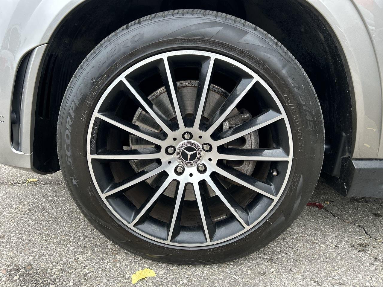 2022 Mercedes-Benz GLE450 4MATIC SUV ALL AROUND NEW TIRES  Panoramic Roof  R Photo