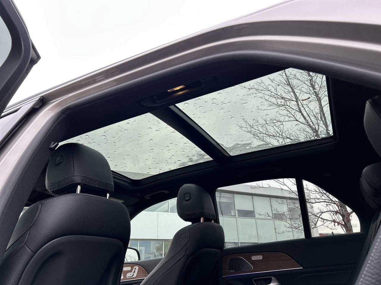2022 Mercedes-Benz GLE450 4MATIC SUV ALL AROUND NEW TIRES  Panoramic Roof  R Photo