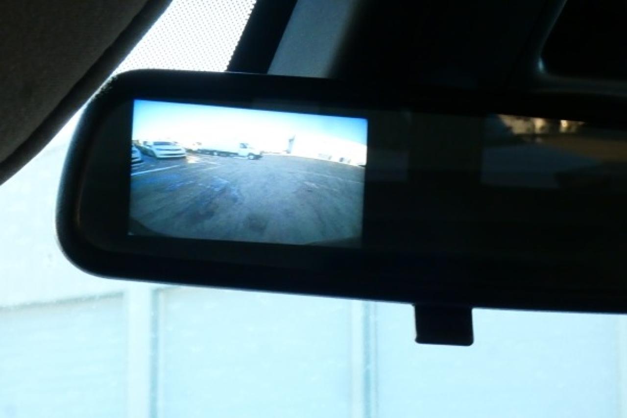 2023 GMC Savana 3500 LT RWD 15 pass. w/cloth seats, RVM BUC - Photo #16