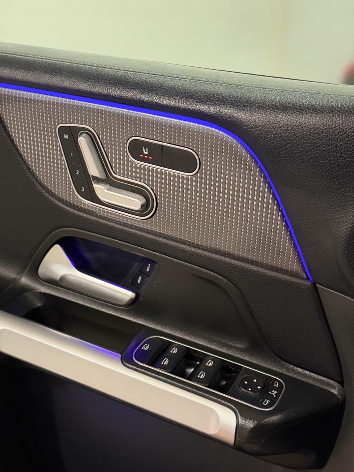 2023 Mercedes-Benz GLB GLB 250 - Photo #8