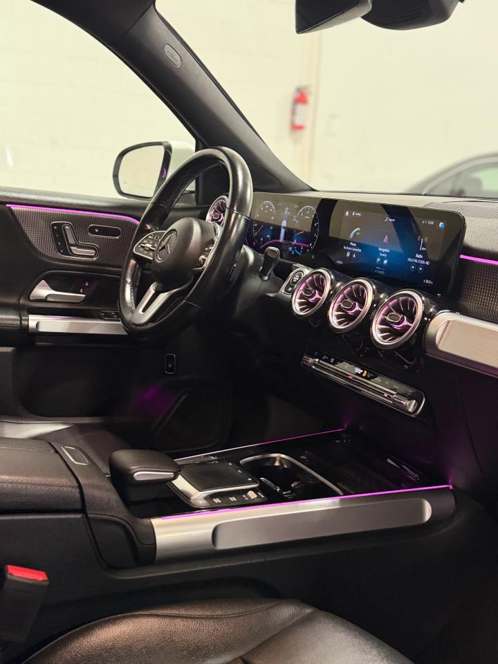 2023 Mercedes-Benz GLB GLB 250 - Photo #20
