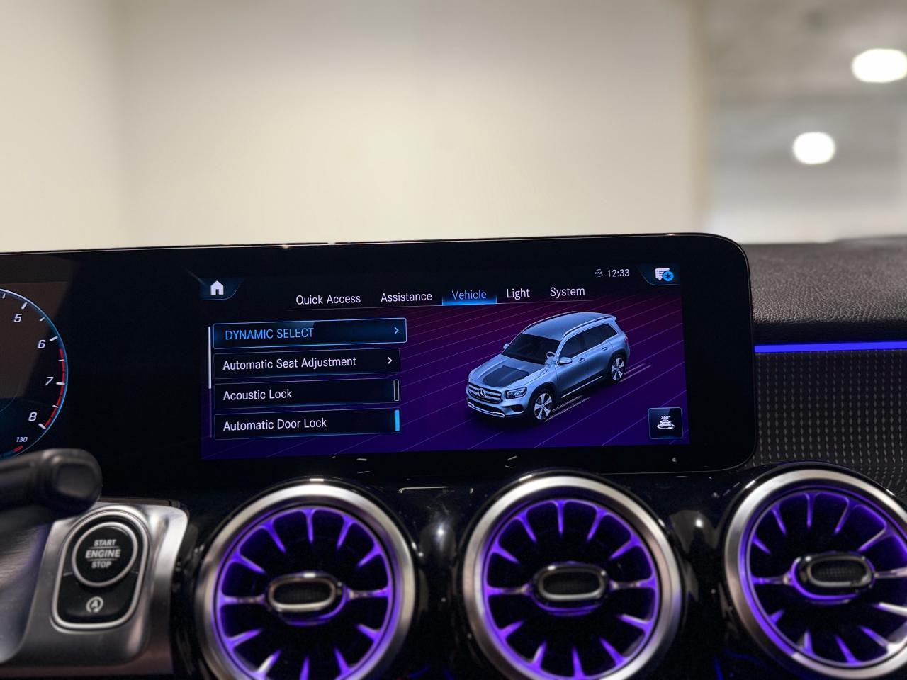 2023 Mercedes-Benz GLB GLB 250 - Photo #14