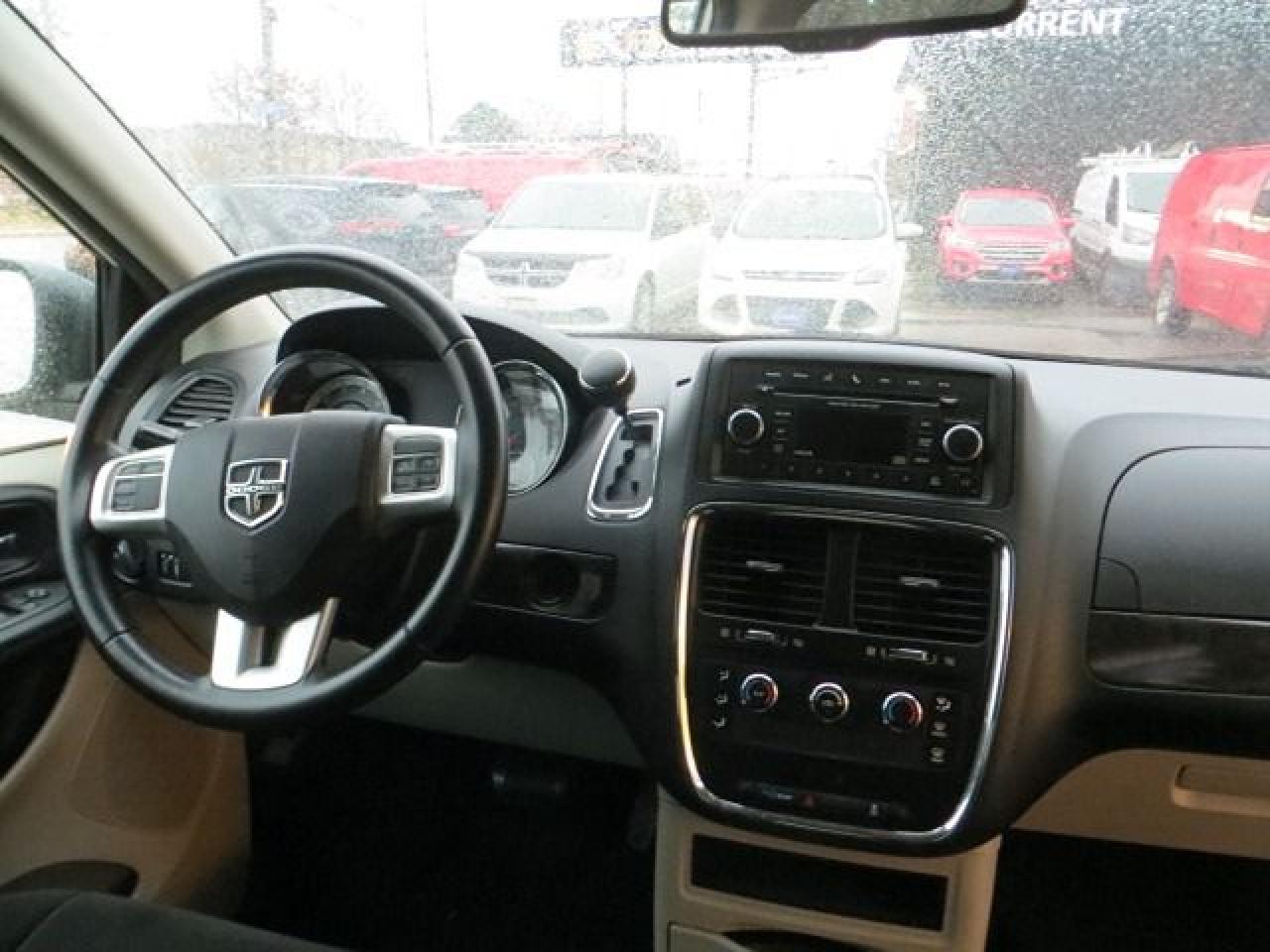 2013 Dodge Grand Caravan CERTIFIED, SXT, FULL STOW & GO, BLUETOOTH Photo