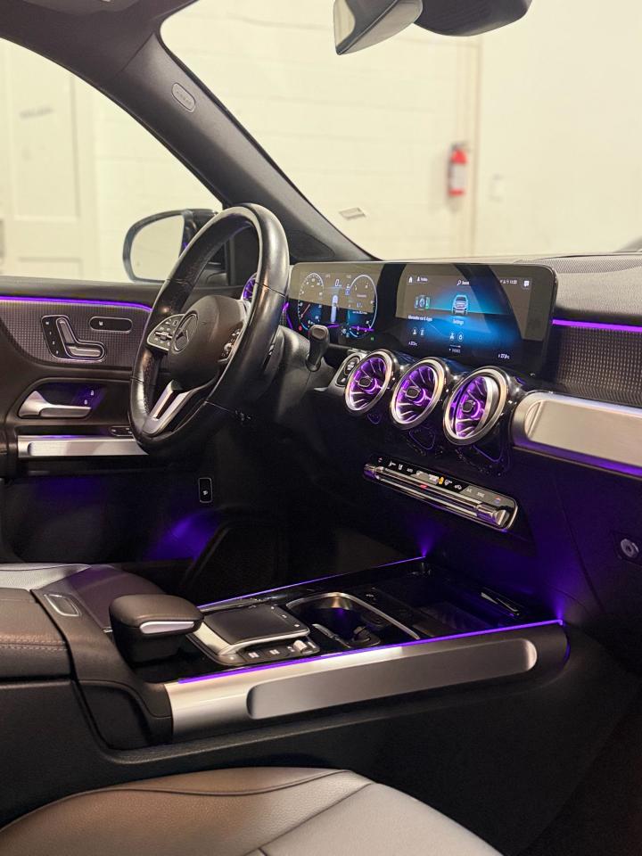 2023 Mercedes-Benz GLB GLB 250 - Photo #25