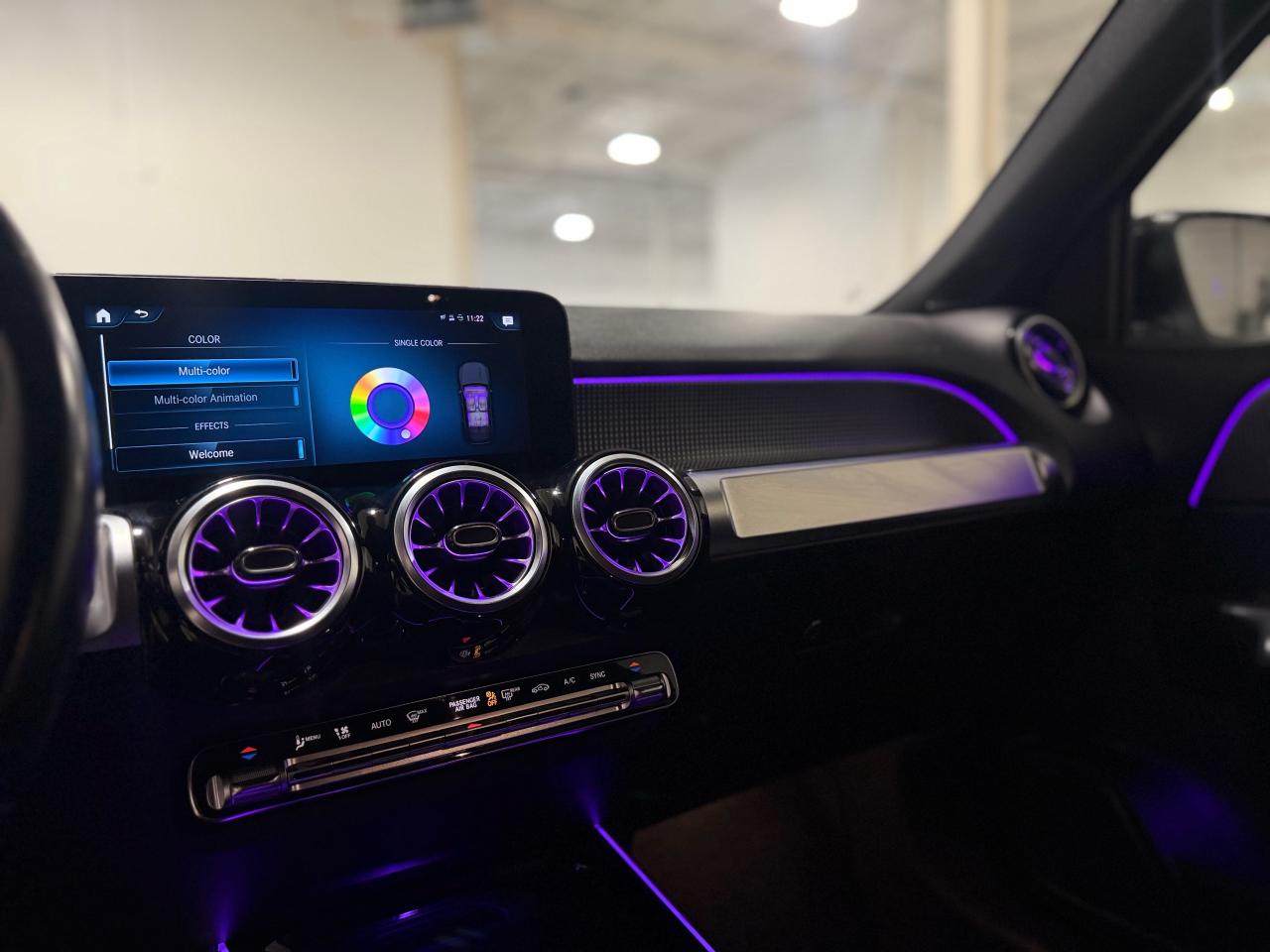 2023 Mercedes-Benz GLB GLB 250 - Photo #19