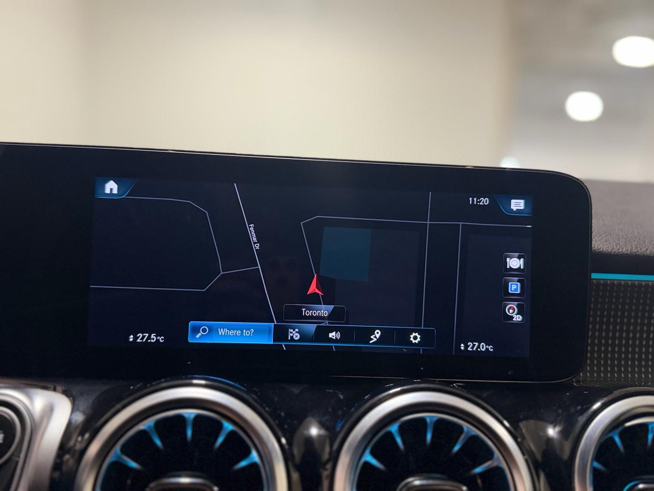 2023 Mercedes-Benz GLB GLB 250 - Photo #13