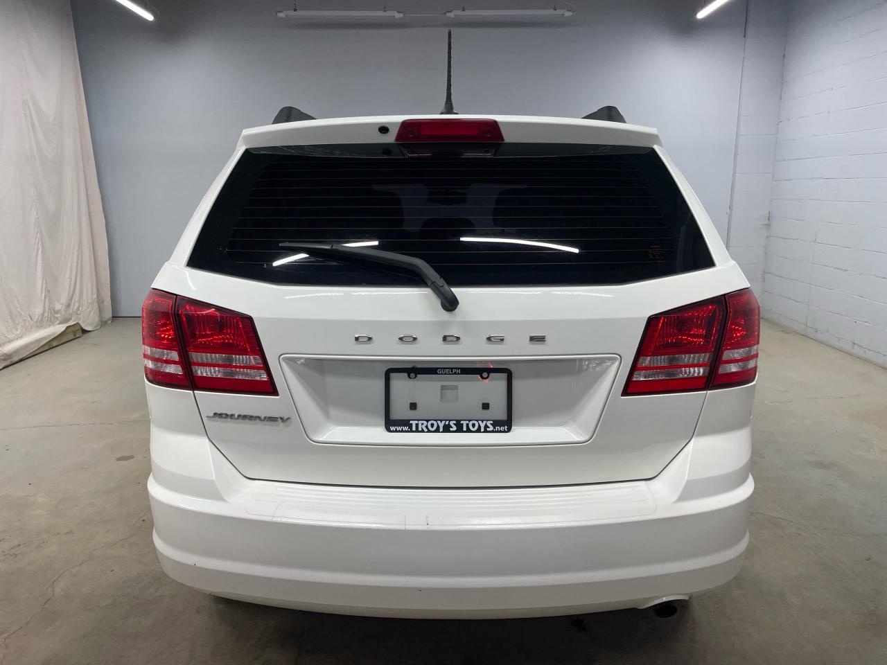 2016 Dodge Journey FWD 4dr Canada Value Pkg Photo4