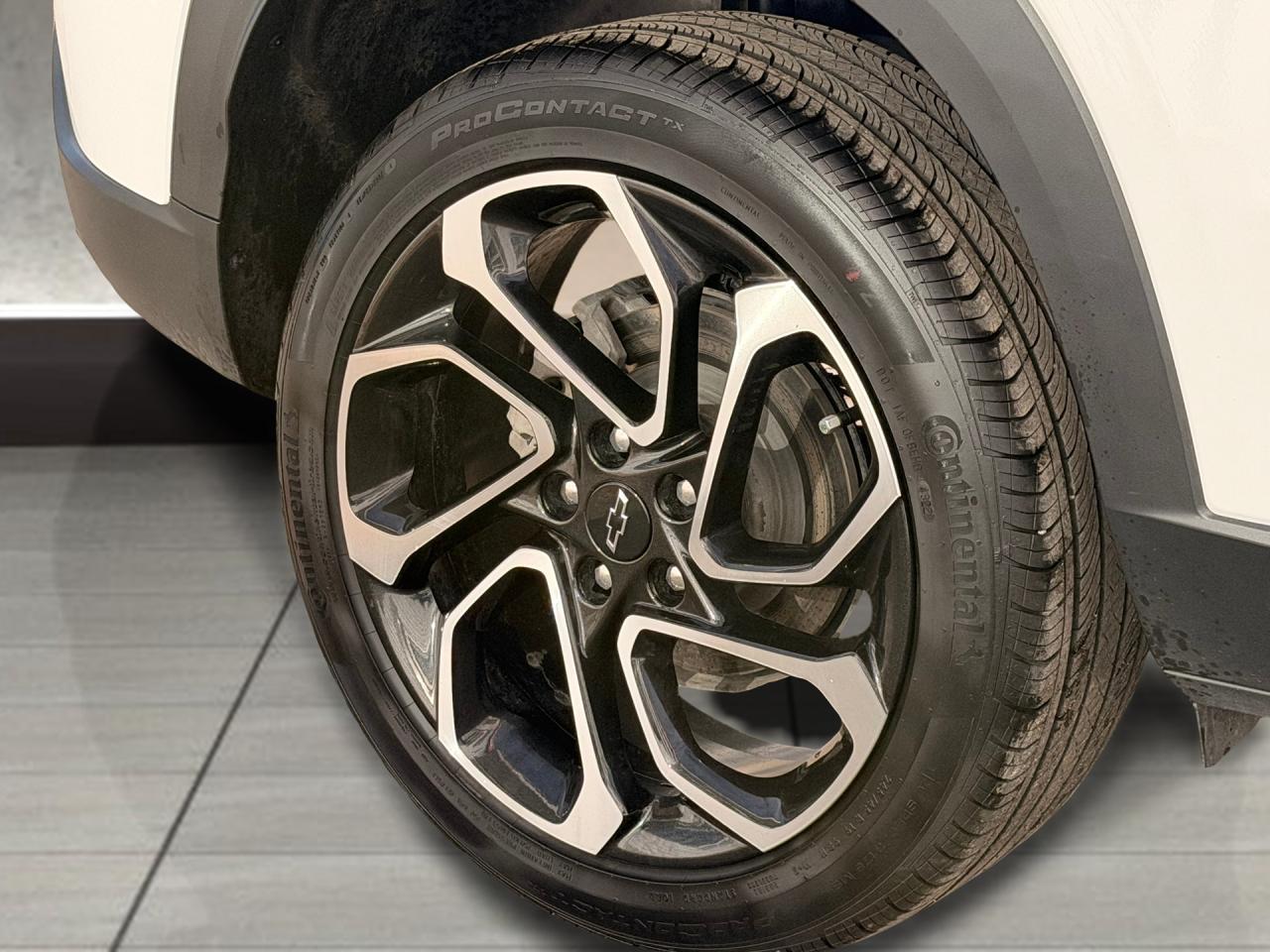 2024 Chevrolet Trax 2RS+Leather+Roof+ONE OWNER+CLEAN CARFAX Photo48