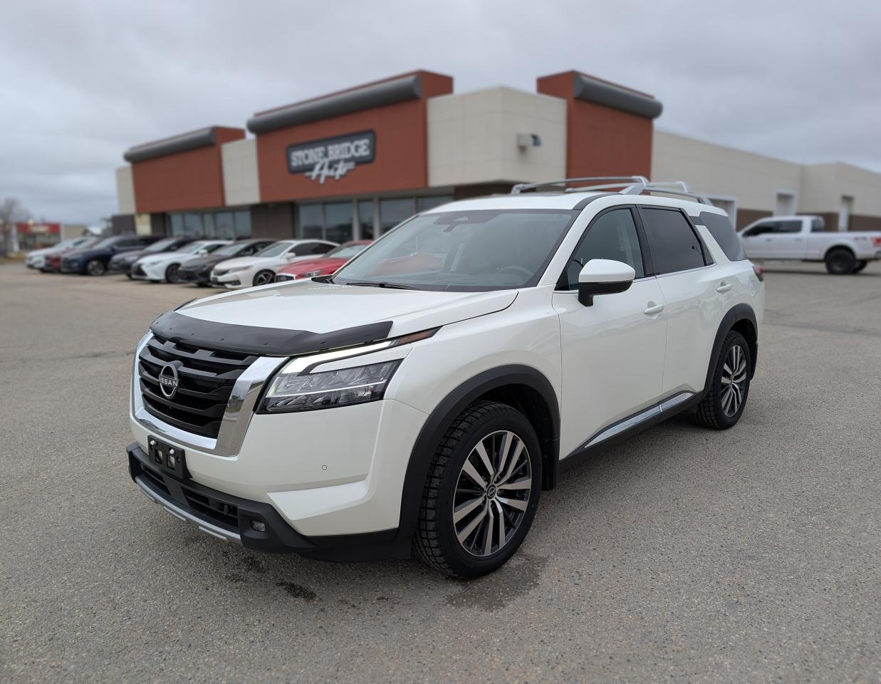 2022 Nissan Pathfinder Platinum