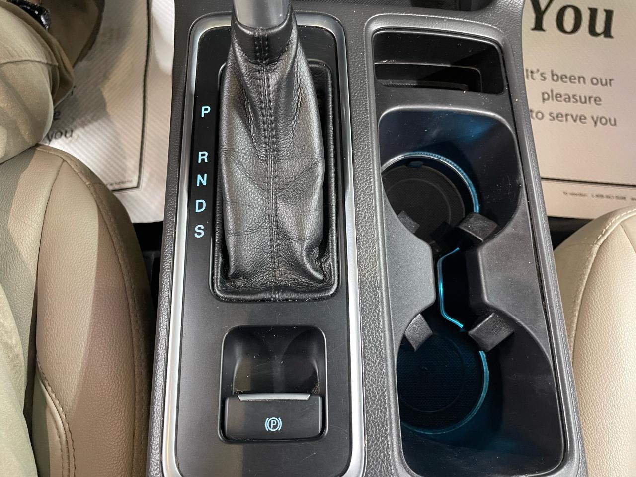 2017 Ford Escape 4WD 4DR TITANIUM Photo39