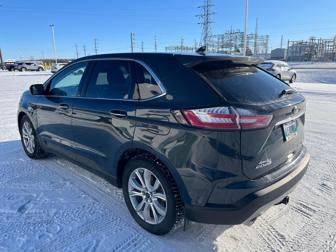 2019 Ford Edge Titanium Photo