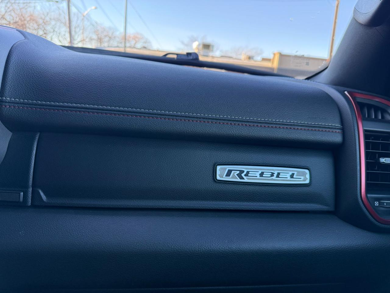 2022 RAM 1500 Rebel | ALL CREDIT ACCEPTED!! - Photo #12