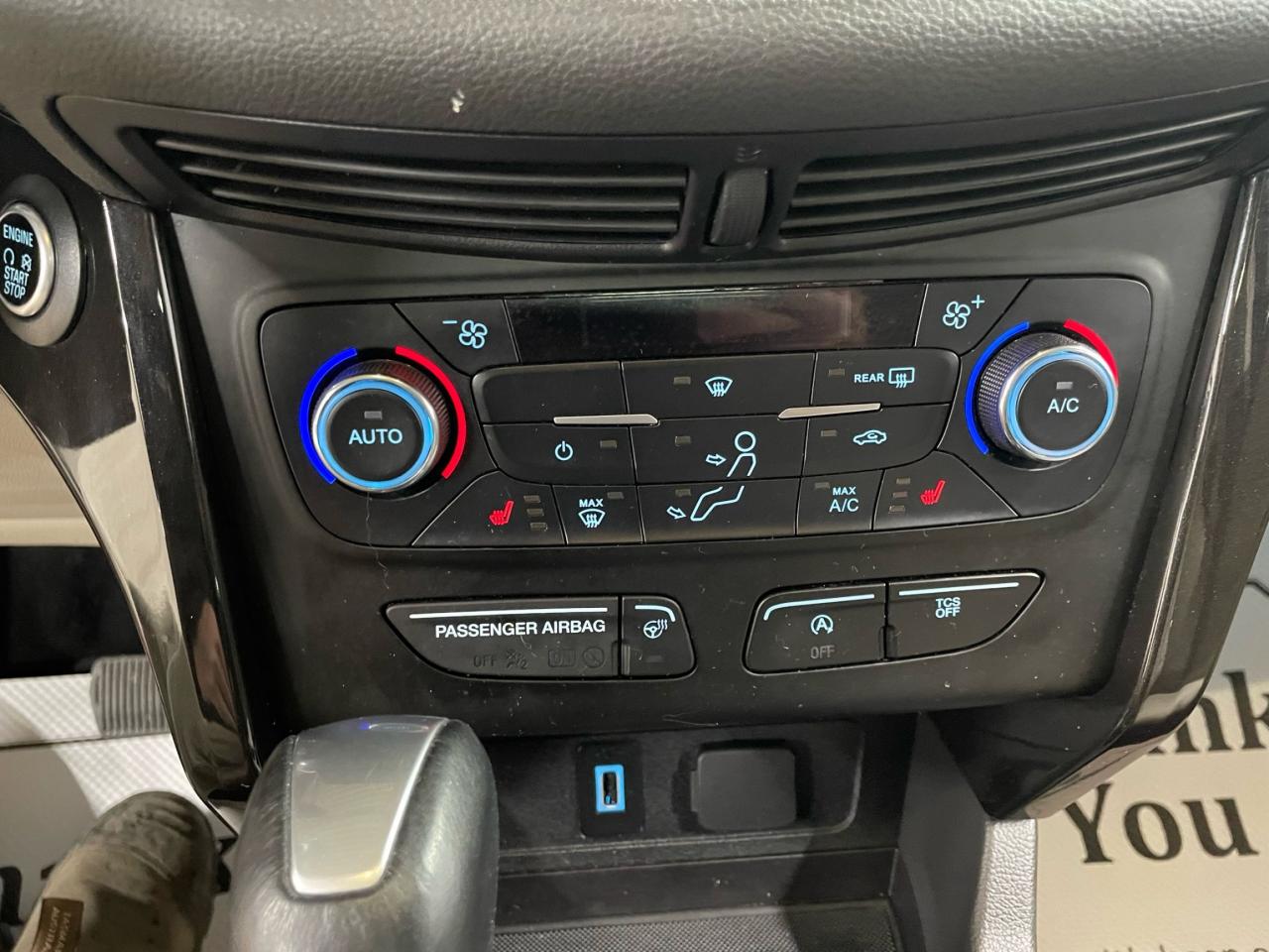 2017 Ford Escape 4WD 4DR TITANIUM