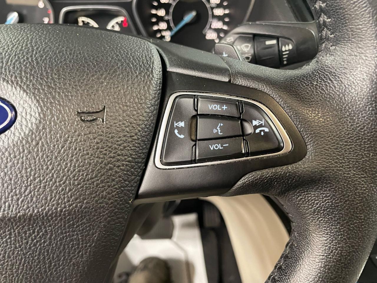 2017 Ford Escape 4WD 4DR TITANIUM