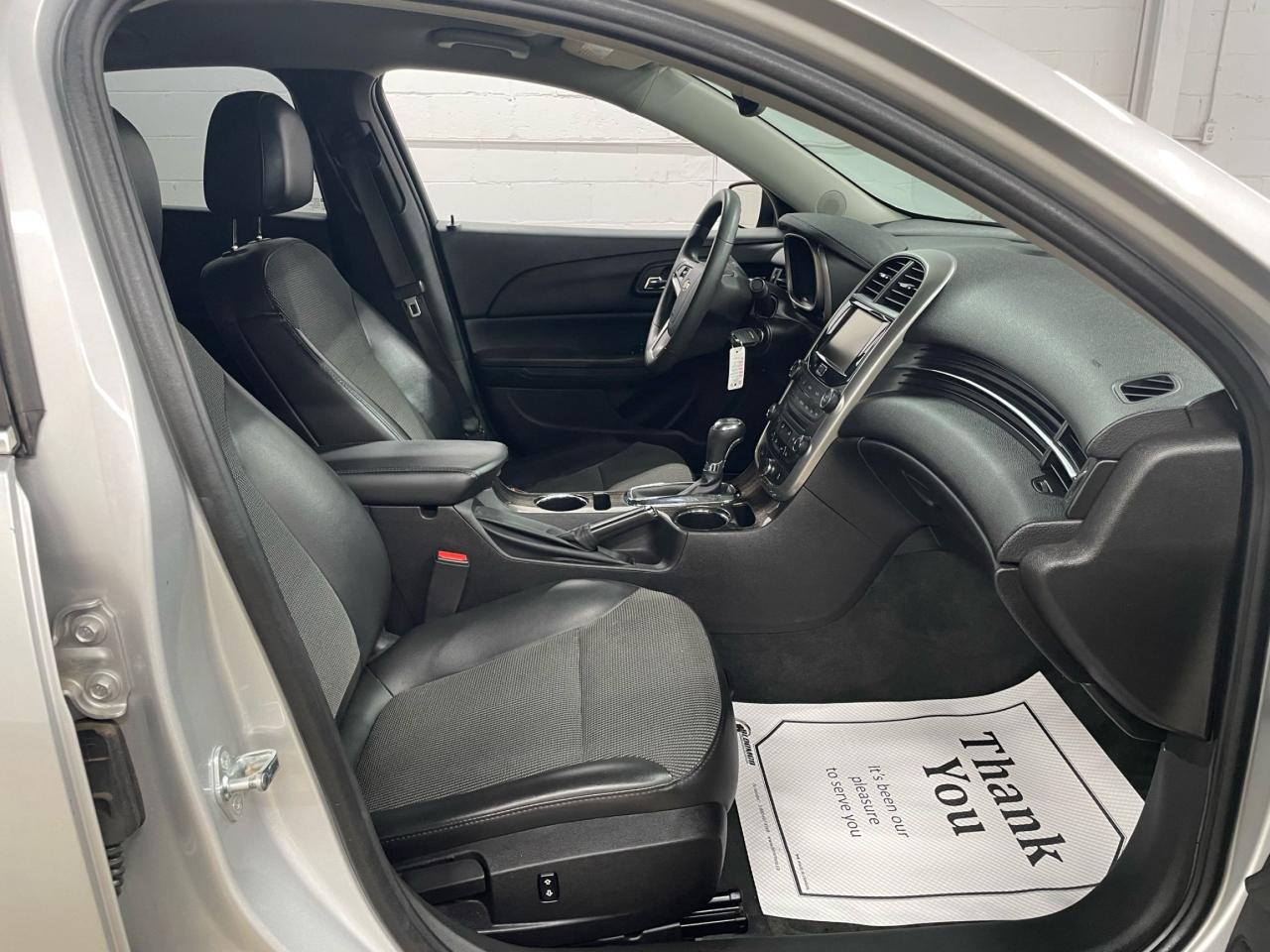 2015 Chevrolet Malibu 4dr Sdn LT w/1LT